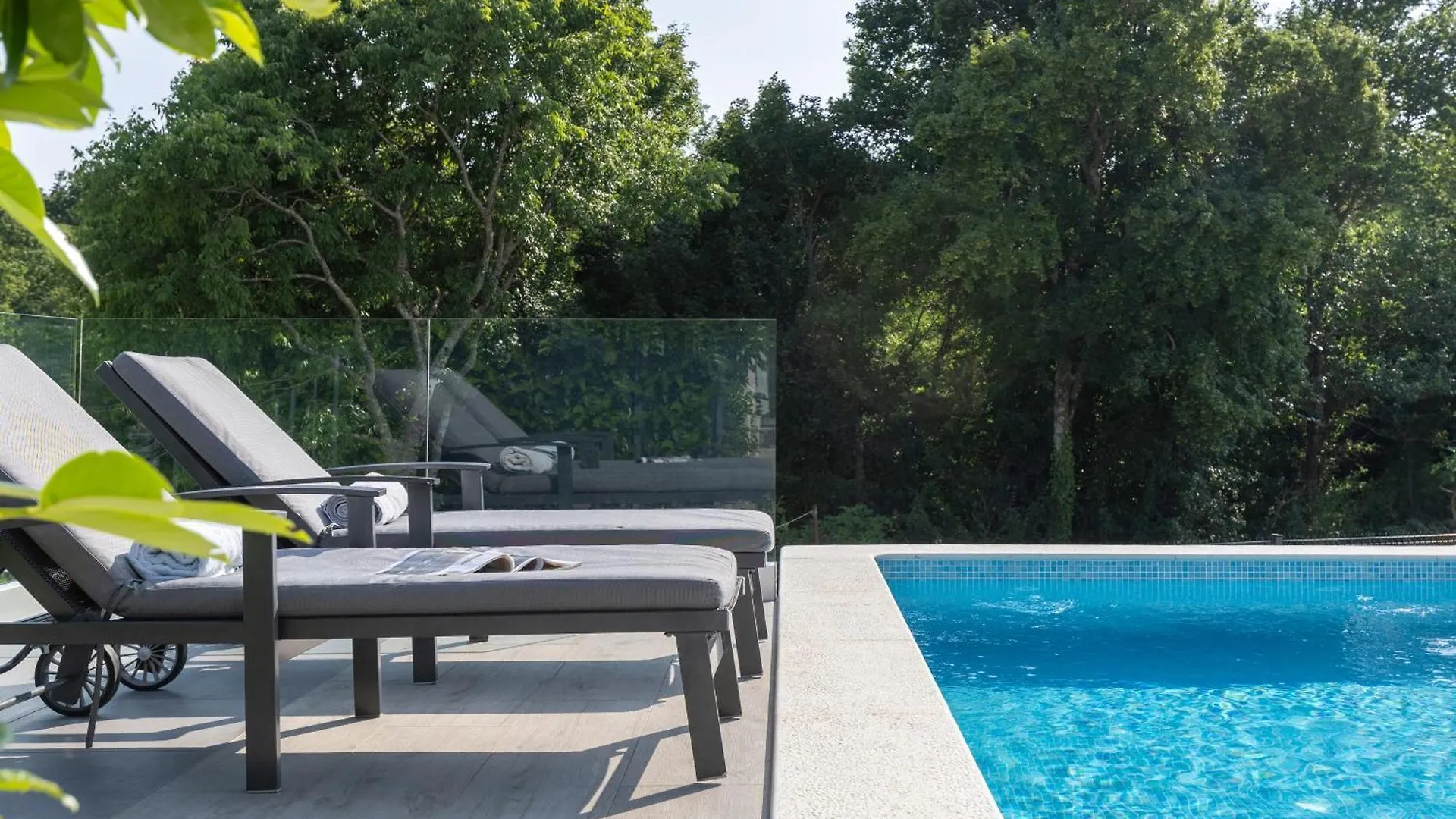 Villa Lulu With Heated Pool, Sauna & Hot Tub Labin